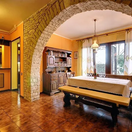 Nicole Apartment Pula